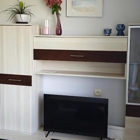 Station Street Apartments Sigulda Bilik gambar